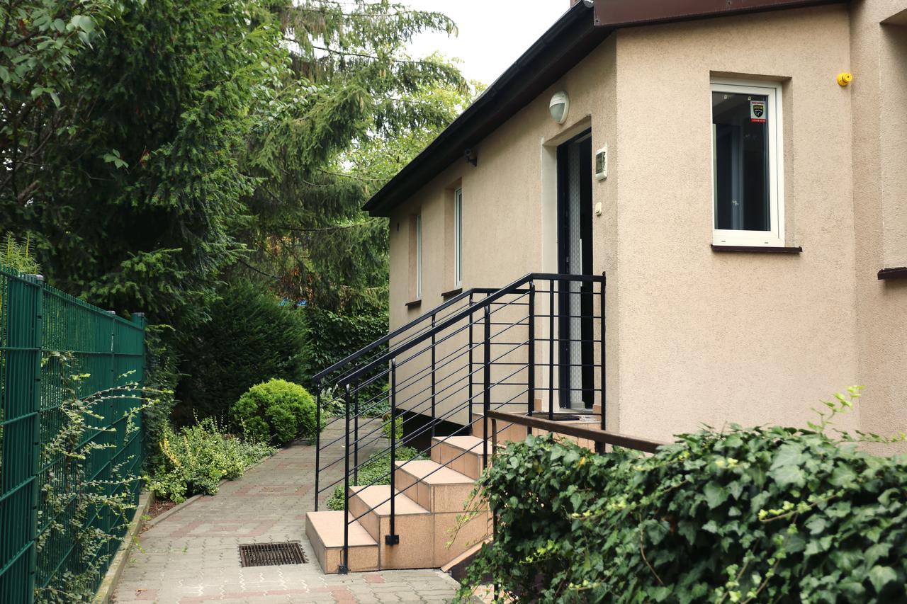 Moonriver Inn Warsaw Exterior photo